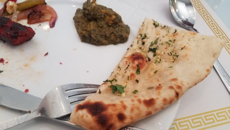 ヨーバリンダのインド料理屋 カルマラウンジ Karma Lounge